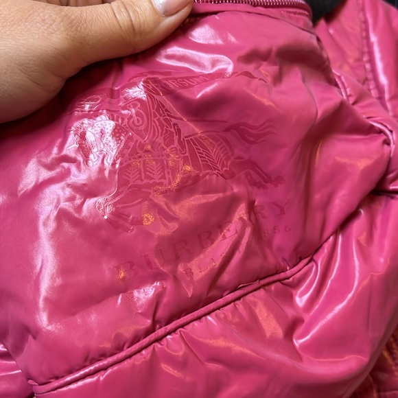 BNWT Girl’s Burberry Puffer Jacket - Picture 4 of 12